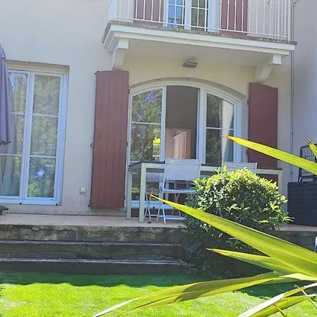 Сasa de vacaciones Le Petit Mas De Grimaud